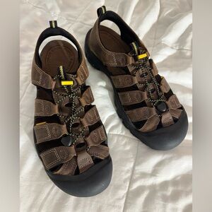 Keen Men's Newport Leather Sandals Bison Waterproof Size 12 Wide New